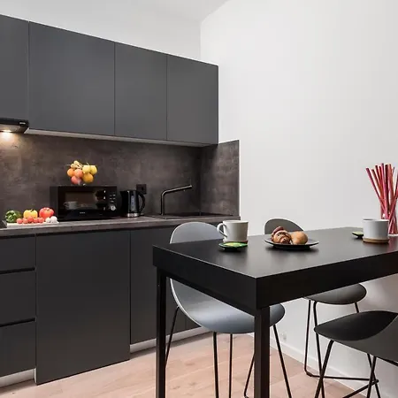 Deluxe Apartments 